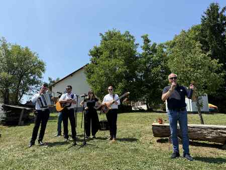 Pohod po poti Slakove in Pavckove mladosti junij 2025 (2)